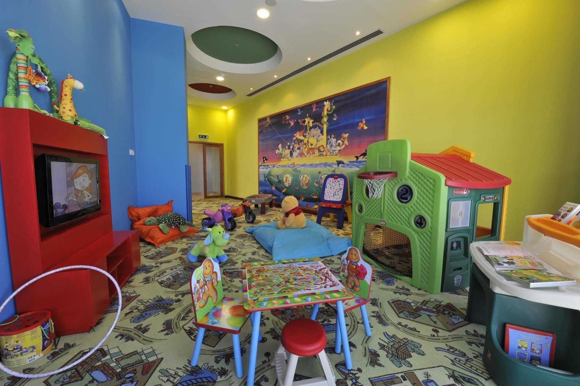 Fraser Suites Seef Bahrain Μανάμα Εξωτερικό φωτογραφία A children's club at a hotel